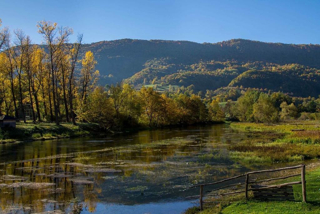 Bed And Breakfast Family Djukic Sipovo Luaran gambar